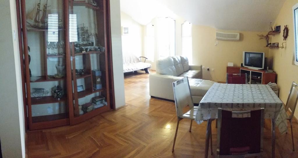 Nerina Apartment Петровац Экстерьер фото